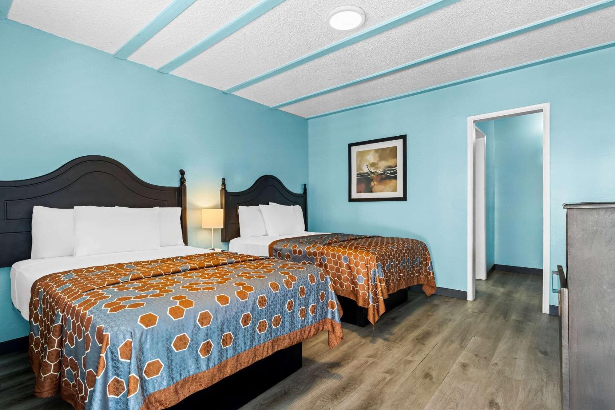 Rodeway Inn & Suites North Hollywood Burbank Airport - Universal Area Λος Άντζελες Εξωτερικό φωτογραφία